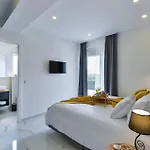 Front In Holiday home *